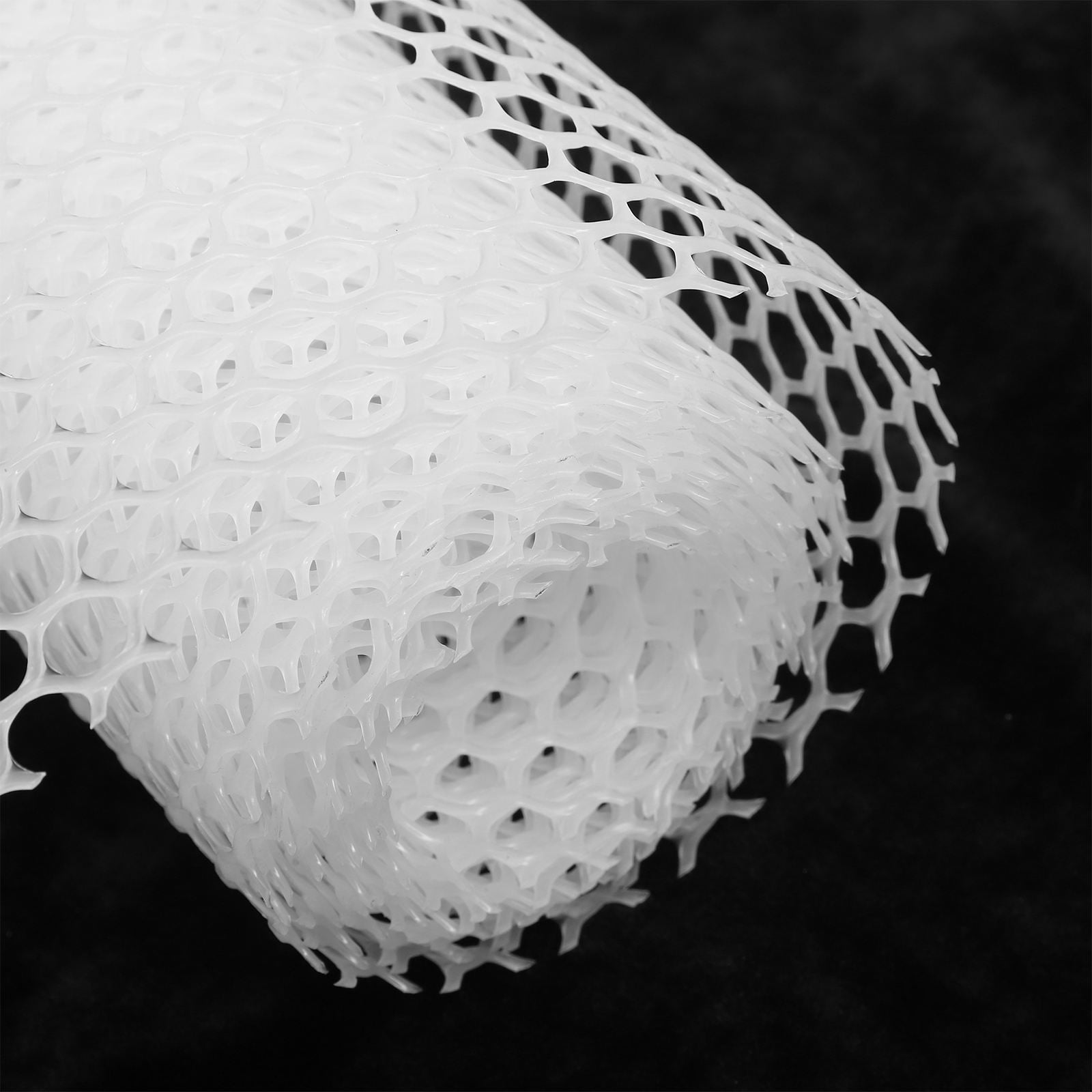 FONDOTIN Plastic Netting 1Pack White Mesh for Garden and Balcony Animal Barriers 117.90X15.72X0.08in