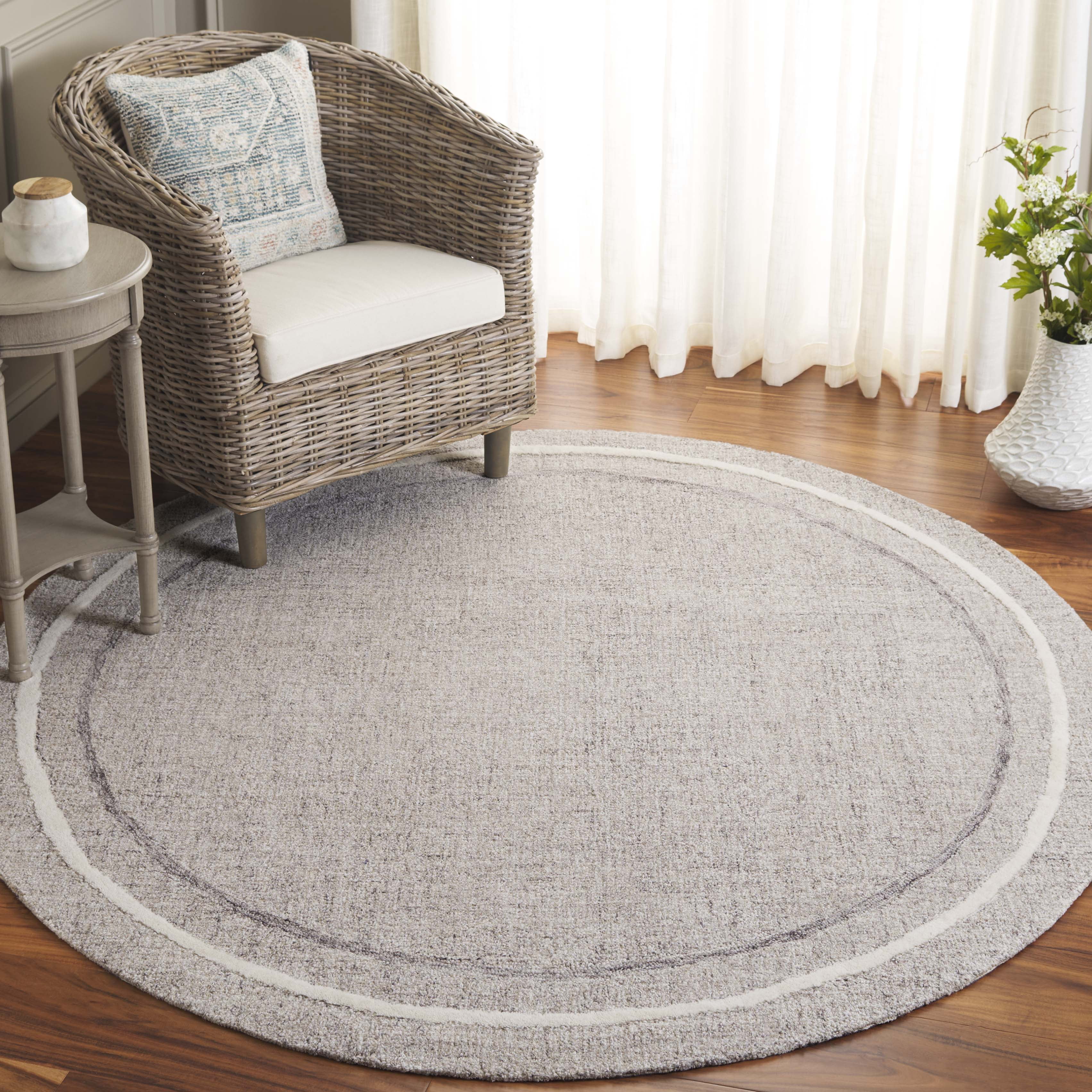 SAFAVIEH Ebony Gabriel Bordered Area Rug, Gray/Ivory, 6' x 6' Round