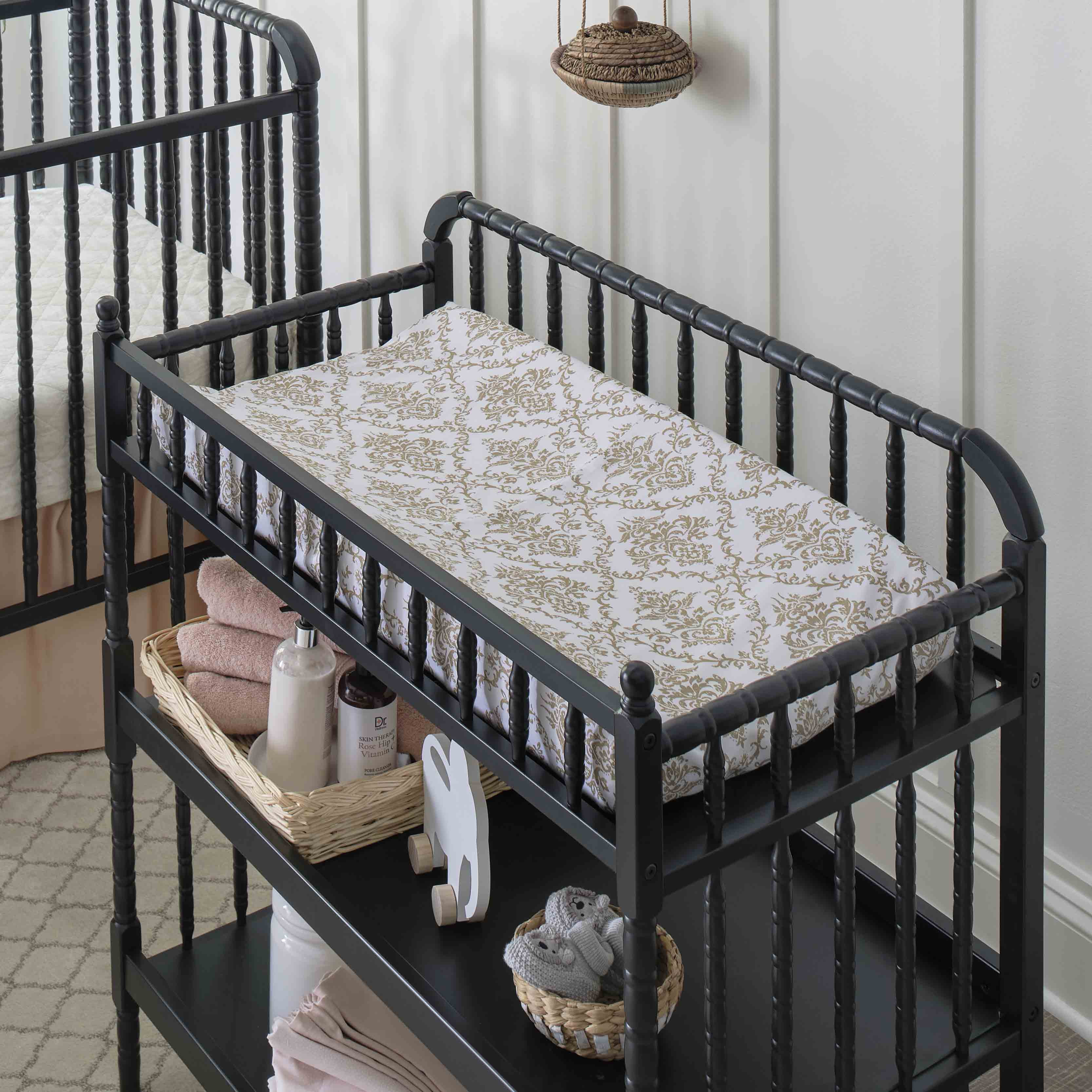 DaVinci Jenny Lind Changing Table in Ebony Finish