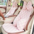 thumbnail image 2 of Cojín de asiento de coche con rejilla minimalista 2024, suave y de felpa, antideslizante, para las cuatro estaciones, protector de asiento a prueba de polvo, accesorios interiores, 2 of 5
