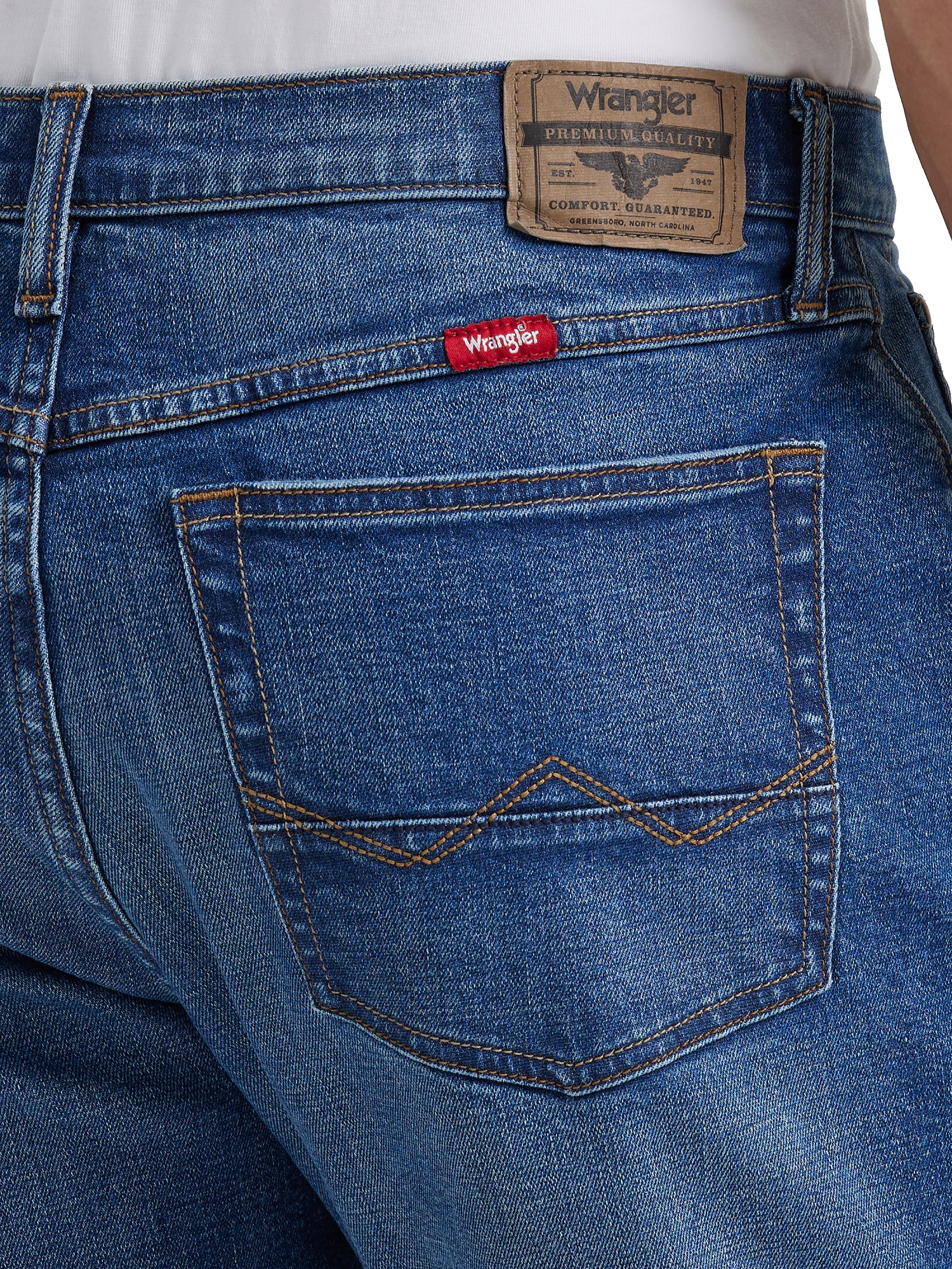 Wrangler Men's Athletic Fit Jean
