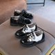thumbnail image 2 of Zapatos de cuero para niños y hombres, zapatos de rendimiento para amigos de la escuela primaria, zapatos de charol con cordones para niñas, modelo, 2 of 5