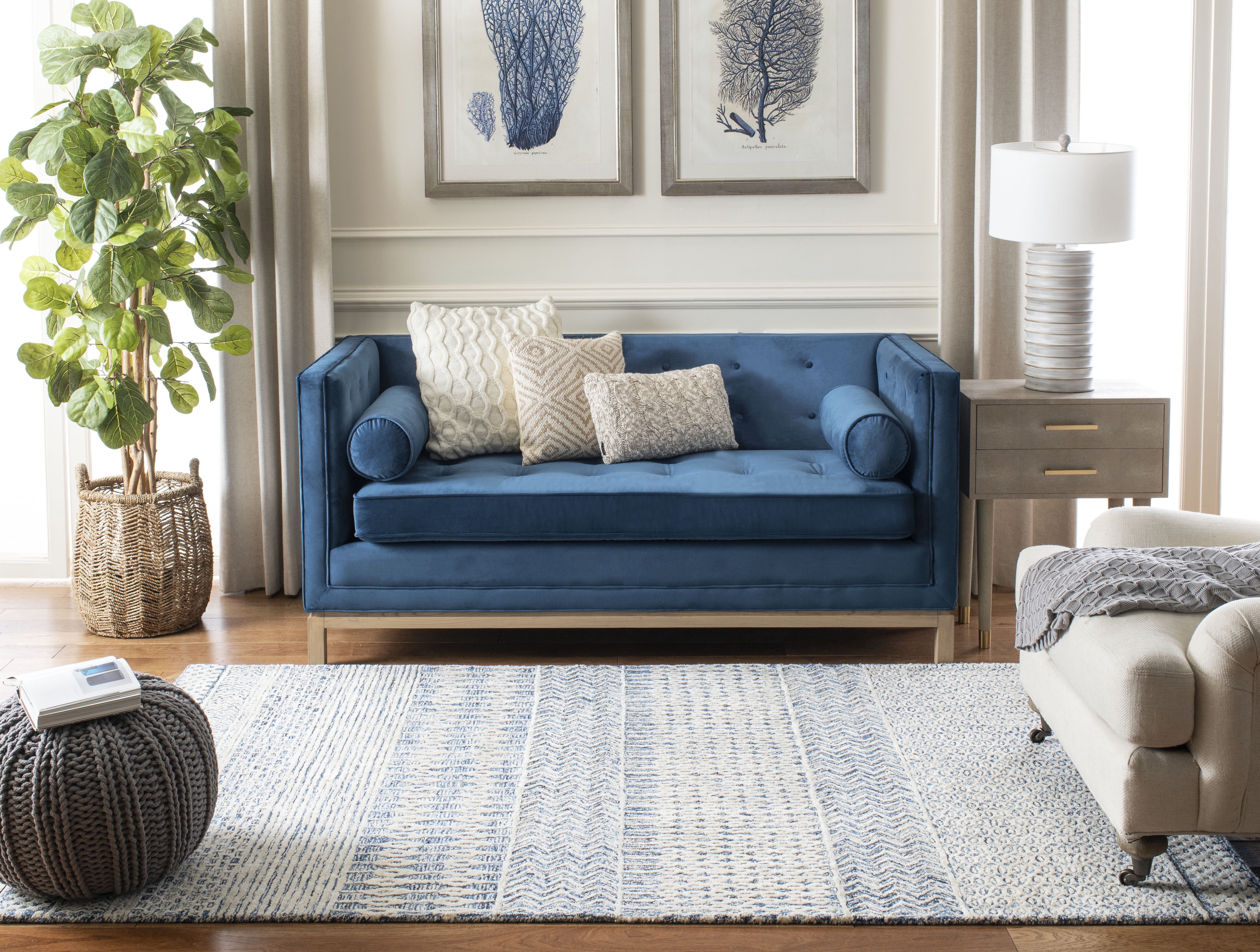 SAFAVIEH Glamour Andreas Geometric Area Rug, Navy/Ivory, 9' x 12'