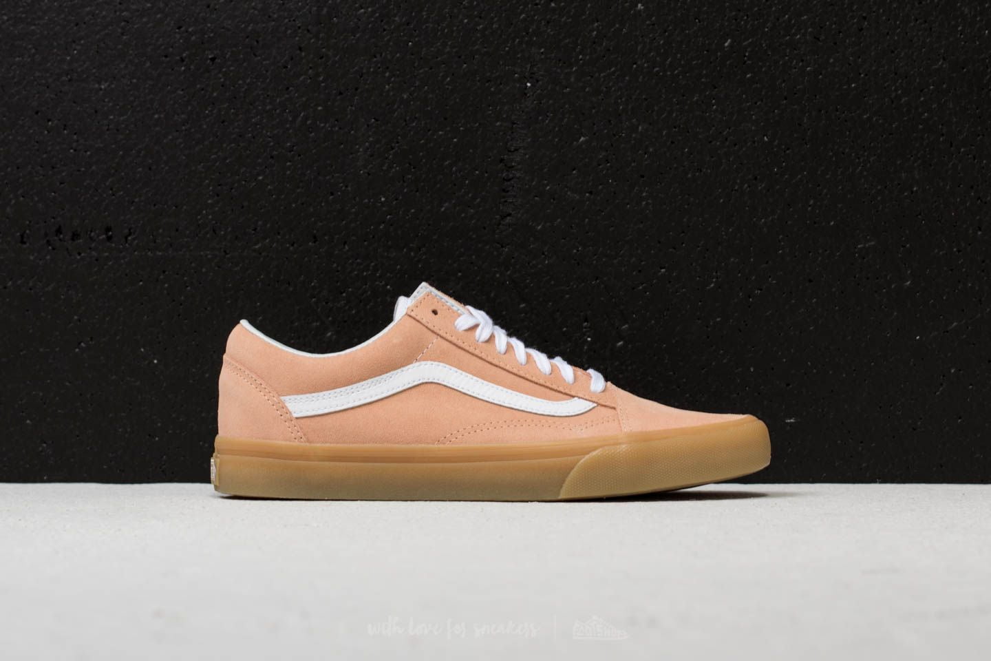 vans old skool apricot