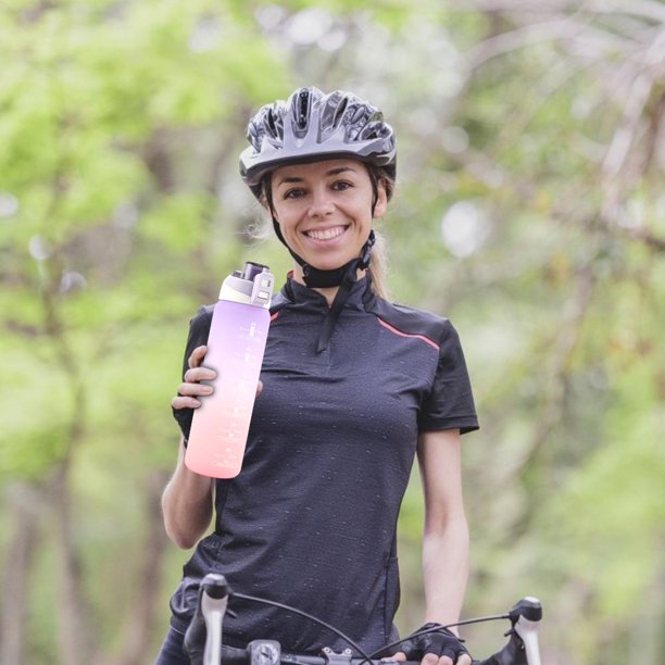 Taza de agua deportiva de 1000ML botella de plástico para bebidas a prueba de caídas a prueba de fugas para exteriores Barbie Nuevos Originales