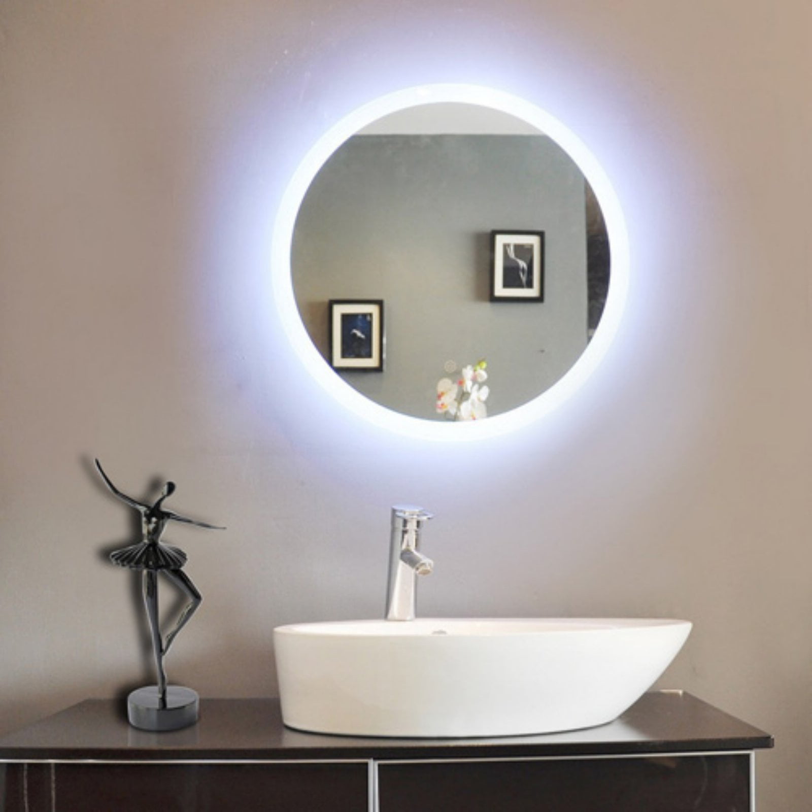 Зеркала чебоксары купить. Backlit Bathroom Round Mirror. Светильник для ванной. Круглое зеркало в ванной. Круглое зеркало с подсветкой в интерьере.