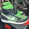 thumbnail image 2 of Size 10 - A i r-Jor-dan 1 Zoom High Zen Green, 2 of 6