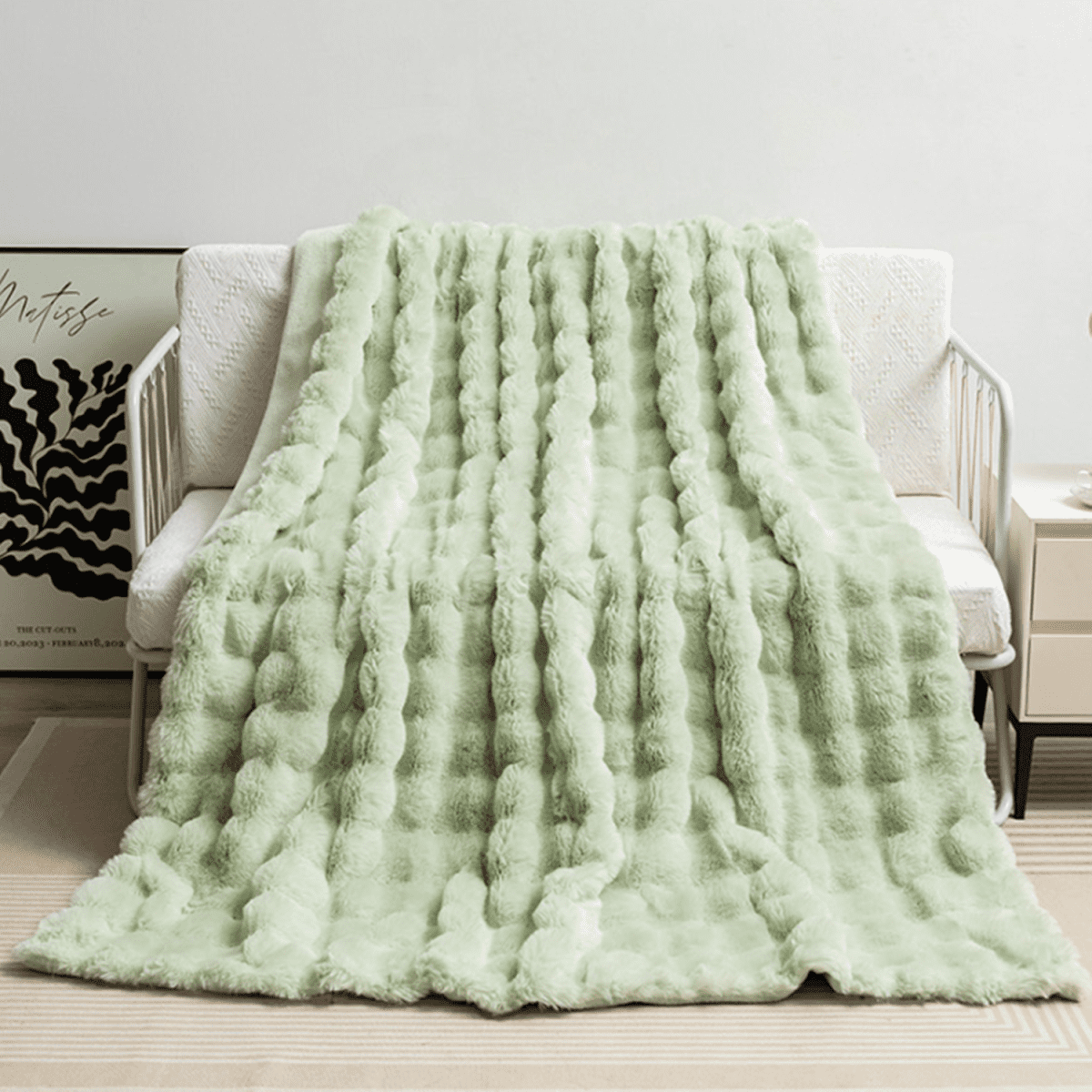 Luxurious Minky Blankets | Super Soft, Fuzzy, and Fluffy Faux Fur | Preppy Couch Covers & Throw Blankets | Ideal for Adults, Kids, Teens
