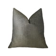 thumbnail image 1 of Plutus PBRAZ192-2026-DP Oreiller de Luxe Fait Main Marron Bellevue, 20 x 26 Po. Standard, 1 of 3