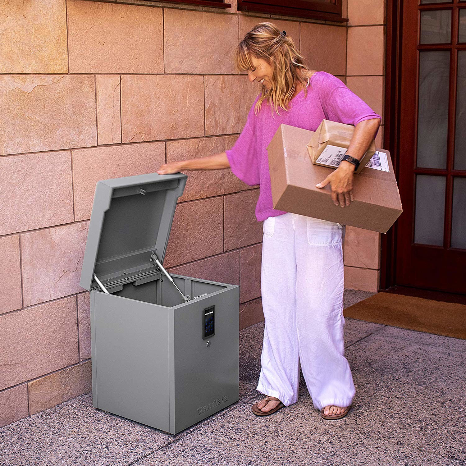 CleverMade Parcel LockBox S100 Series: Secure Package Delivery Box