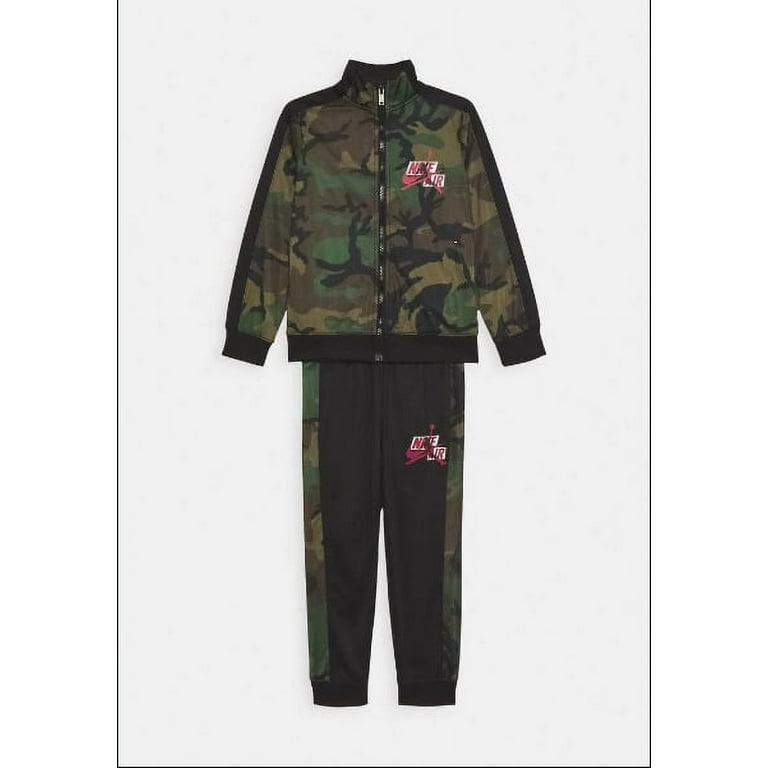 Michael Jordan Nike Little Boys Size 6 Jumpman Classics III Camouflage Jacket Jogger Pant Tricot Set