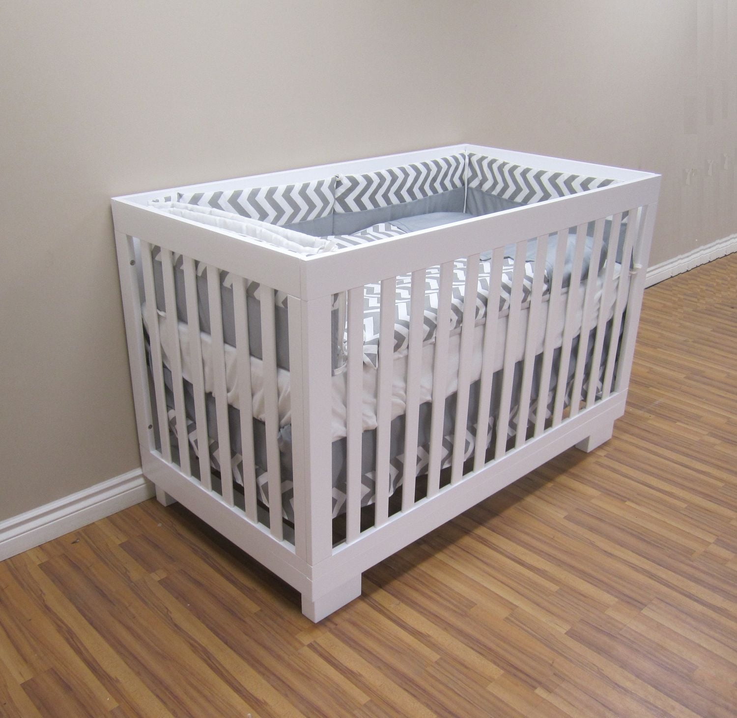 Concord Baby Metro 4-in-1 Baby Crib