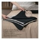 thumbnail image 4 of Edredón Ligero Real Textil + 2 Fundas de Almohada, Juego de Colcha King Size, Color Samurai, 4 of 9
