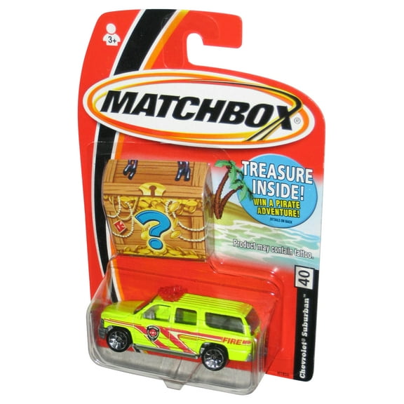 Matchbox Chevrolet Suburban (2004) Yellow Toy Car #40 w/ Treasure Chest