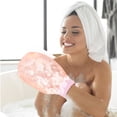 thumbnail image 3 of Guante de baño exfoliante para mujer, 3 of 5
