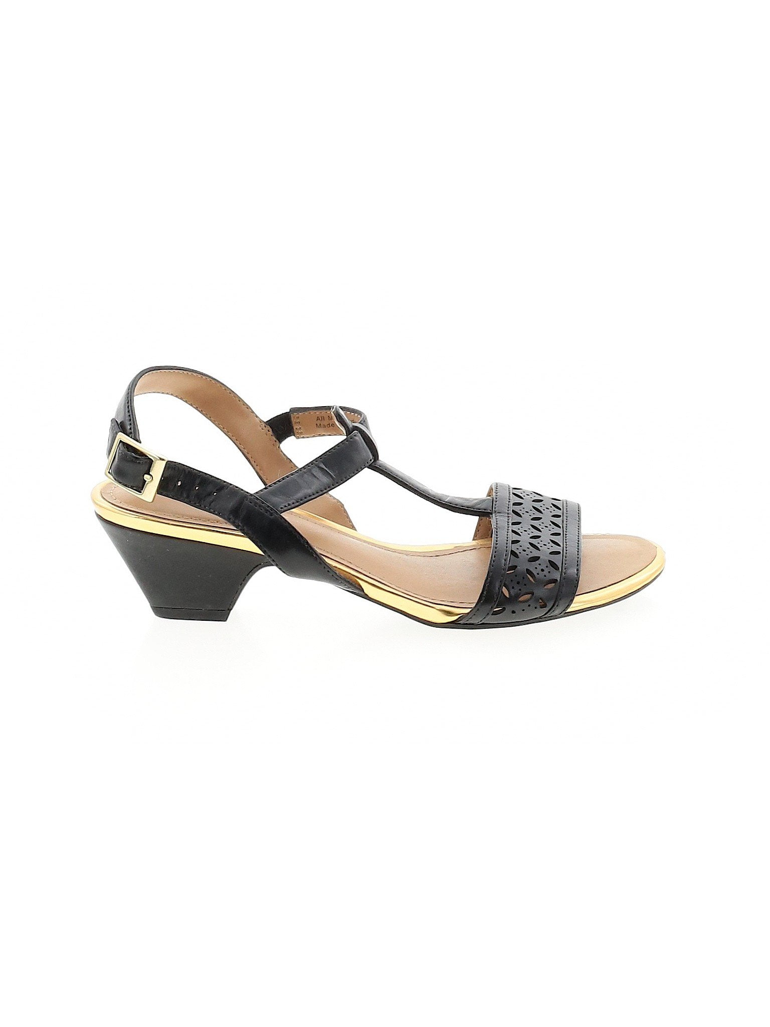 naturalizer size 4