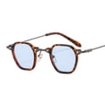 thumbnail image 1 of Gafas de sol de estilo hip hop personalizadas con montura pequeña estilo punk para hombre y mujer, 1 of 6