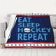 thumbnail image 1 of Mantas de franela de 152 x 127 cm con temática de "Dormir, comer, hockey, repetir regalos" para mujer, ideales para sofá, cama, silla o decoración de Halloween., 1 of 8
