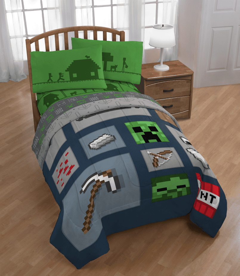 Minecraft Icons Adventure Kids 2-Piece Twin/Full Reversible Comforter and Sham Bedding Set, Microfiber, Green, Mojang, Gaming Bedding