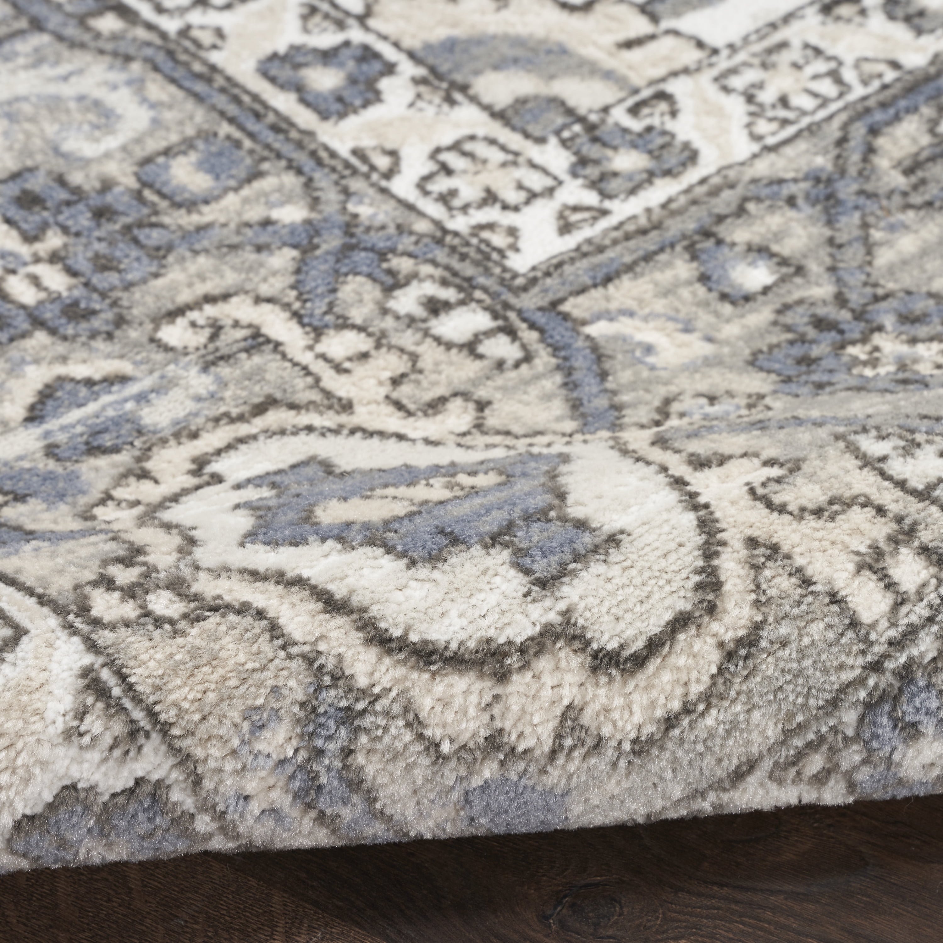 Nourison Concerto Persian Ivory Blue 5'3" x 7'3" Area Rug, (5x7)