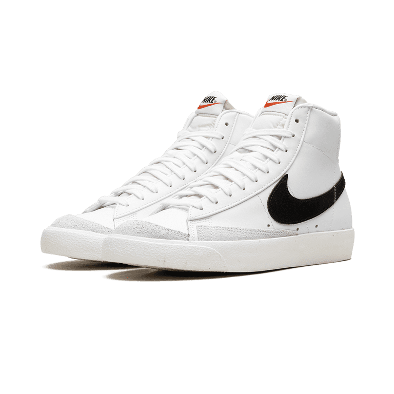 NIKE　ナイキ　バッシュ　スニーカー　BLAZER MID '77 VNTG NIKE MENS Blazer Mid 77 VNTG 