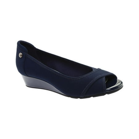 Corner Peep-Toe Wedges