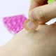 thumbnail image 3 of 200 piezas Mini parches para heridas invisibles redondos pequeños con auxiliares de polietileno transpirables, 3 of 5