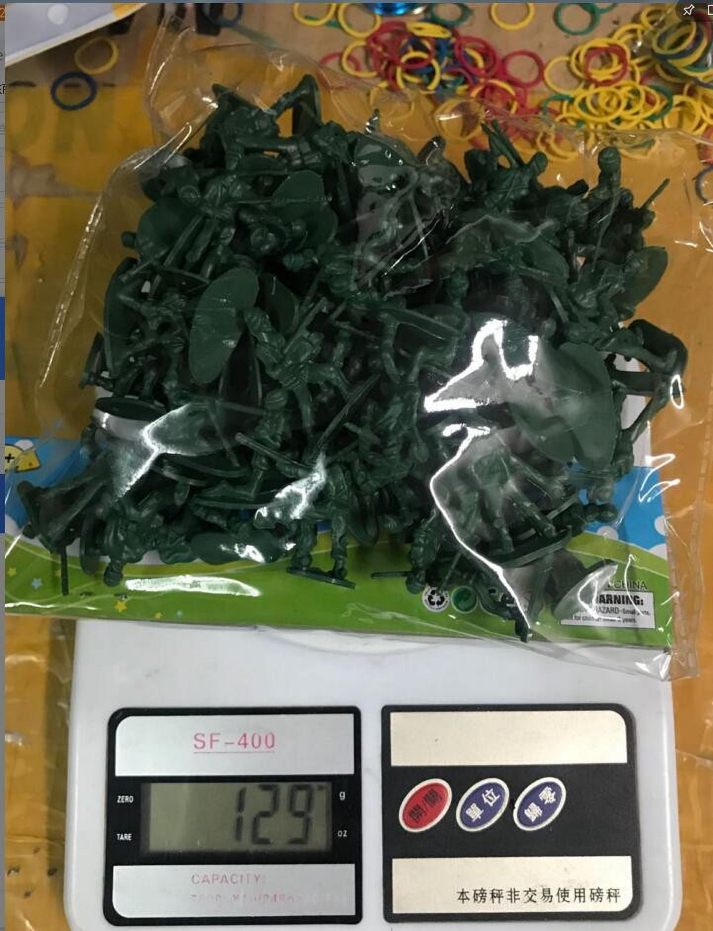 Eqslft 100 Pcs Army Men Soldiers Set Green Army Men 1-1.5 Inches Mini People Figurines Soldiers Assorted Poses Action Figures Model Trains Miniature Scenes Gift