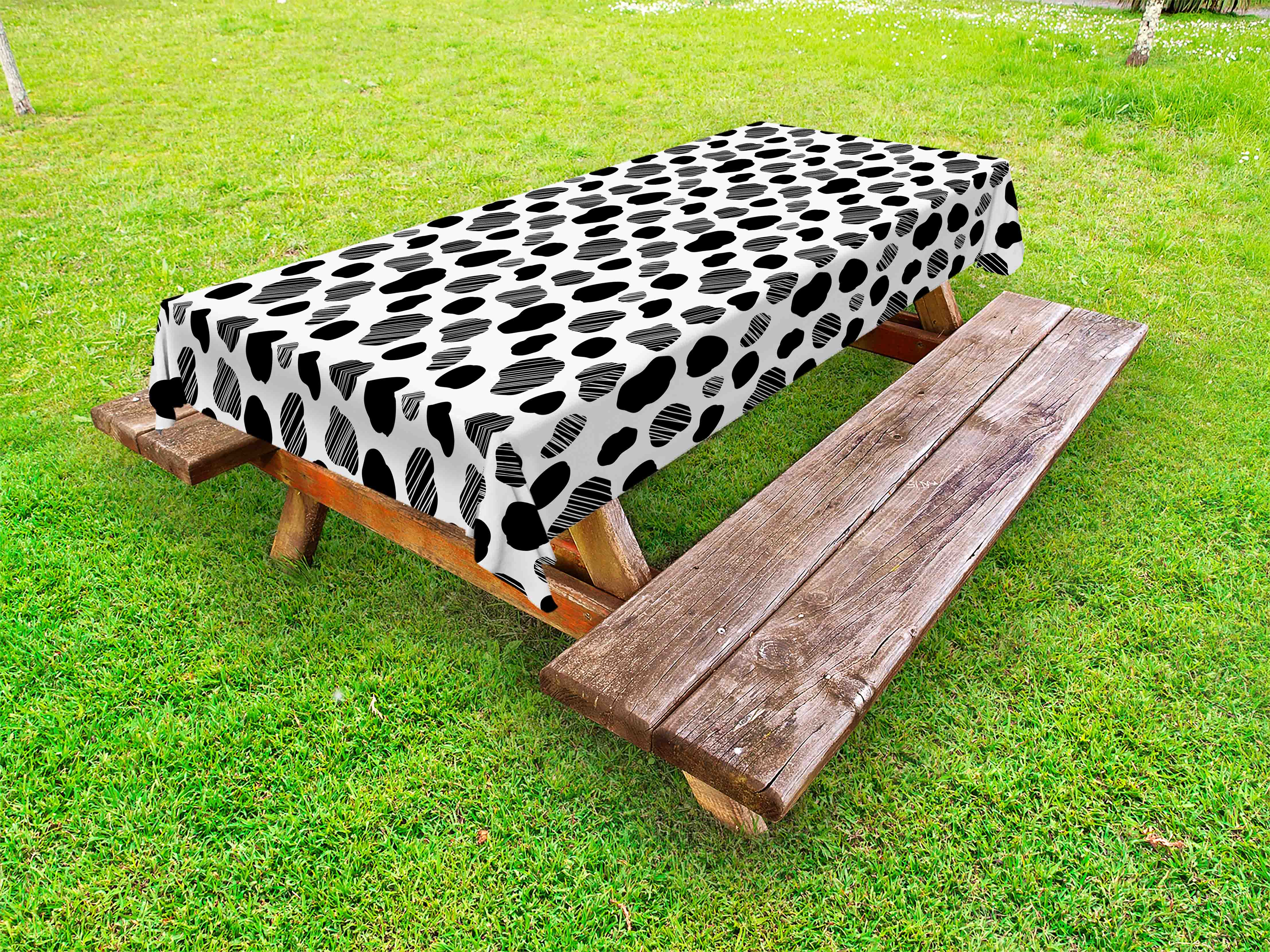 Cow Print Outdoor Tablecloth, Black and White Striped Dots with