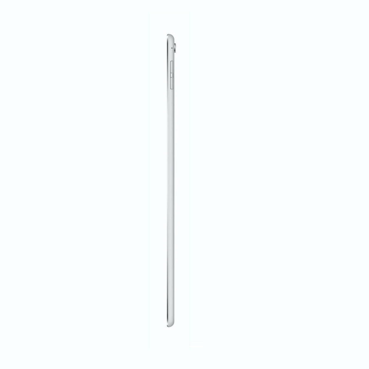 Pre-Owned Apple ipad 8th Generation 32 GB WiFi Silver (Fair)