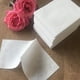 thumbnail image 4 of Hojas anti-teñido, 100 piezas, para uso en lavadora, para teñir telas, hojas de absorción de color a prueba de teñido mixto para el hogar, dormitorio, suministros para lavar ropa, 100 tabletas, 4 of 5