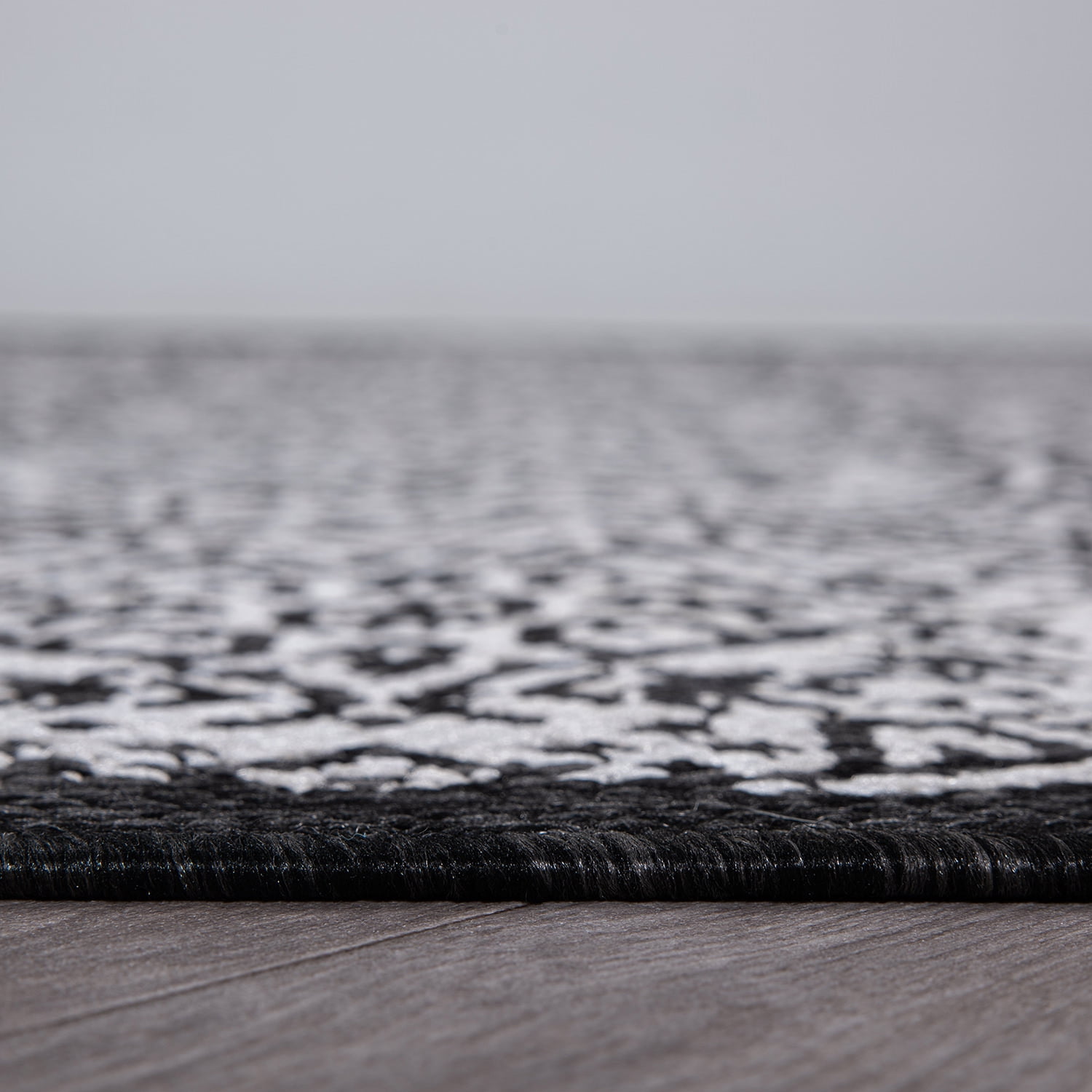 World Rug Gallery Transitional Floral Circles Textured Flat Weave Indoor/Outdoor Area Rug - BLACK 2'x7'