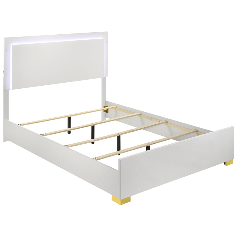 Coaster Company 4-Piece Contemporary Wood Queen Bedroom Set, White/Gold