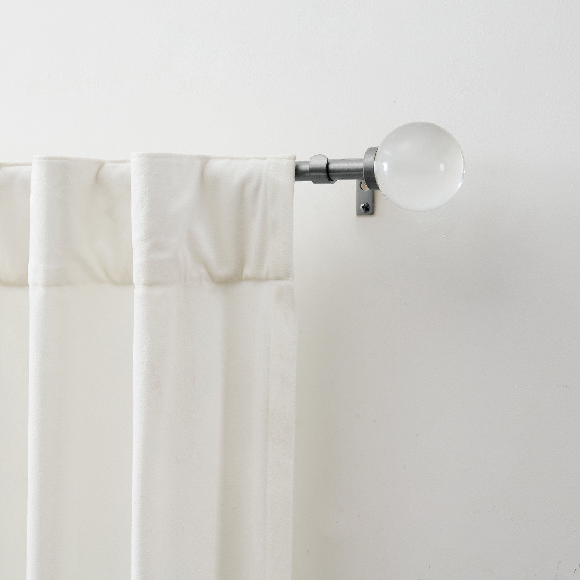 Martha Stewart Beaufort 3/4", Adjustable Curtain Rod and Finial Set, Matte Nickel, Silver, 66'' - 120'' Long