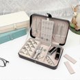 thumbnail image 3 of Caja de joyería de viaje, mini organizador portátil, estuche de viaje, pequeñas cajas de almacenamiento de piel sintética PU para anillos, pendientes y collares (negro), 3 of 3