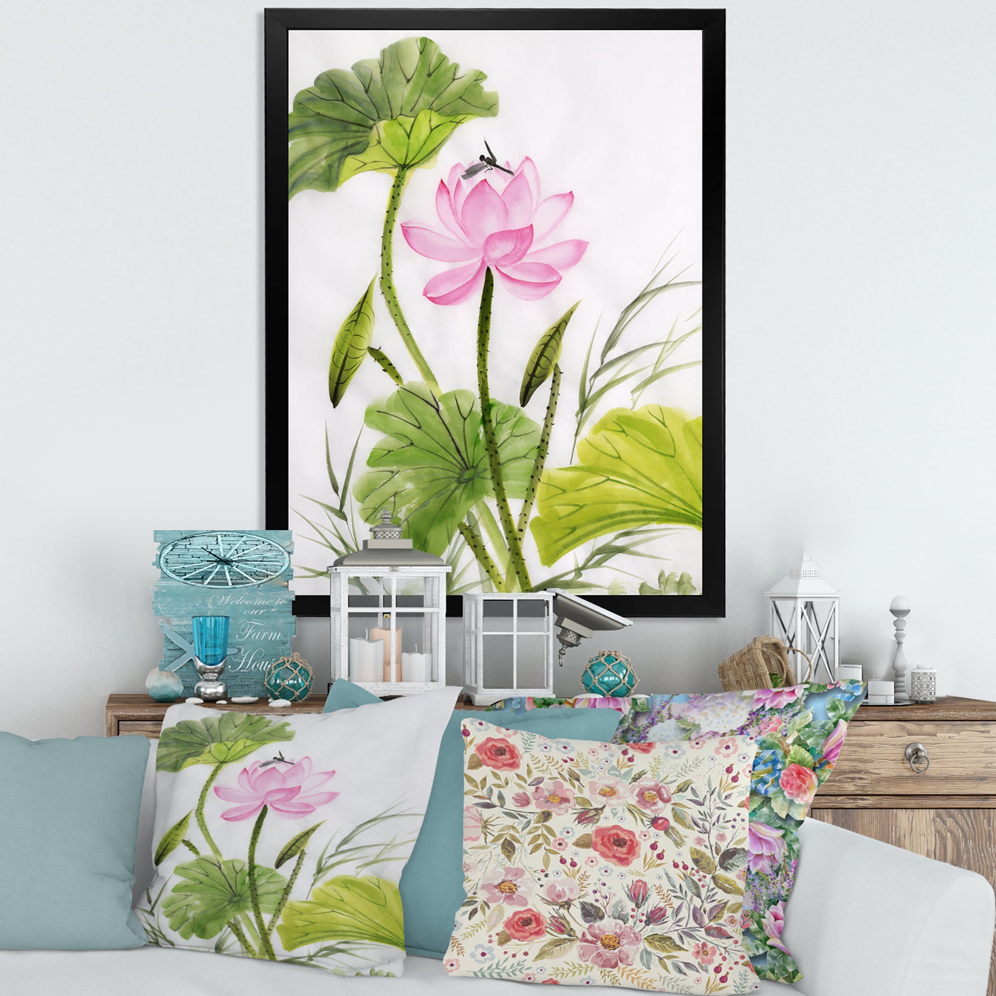 Designart 'Single Vintage Pink Lotus Flower With Green Leaves' Traditional Framed Art Print