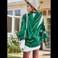 thumbnail image 4 of Blusa con Estampado Floral para Mujer, Larga, Botones, Informal, Elegante, Verde, Talla L, 4 of 10