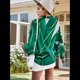 thumbnail image 4 of Blusa con Estampado Floral para Mujer, Larga, Botones, Informal, Elegante, Verde, Talla L, 4 of 10