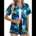 thumbnail image 1 of Camisa Tropical para Mujer, Blusa Hawaiana de Corta con Botones, Estilo , con Estampado Floral. Flores de Color Verde S, 1 of 3