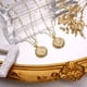 thumbnail image 5 of Collar Moneda Alfabeto-C Adepaton HMHZ848-3, 5 of 5
