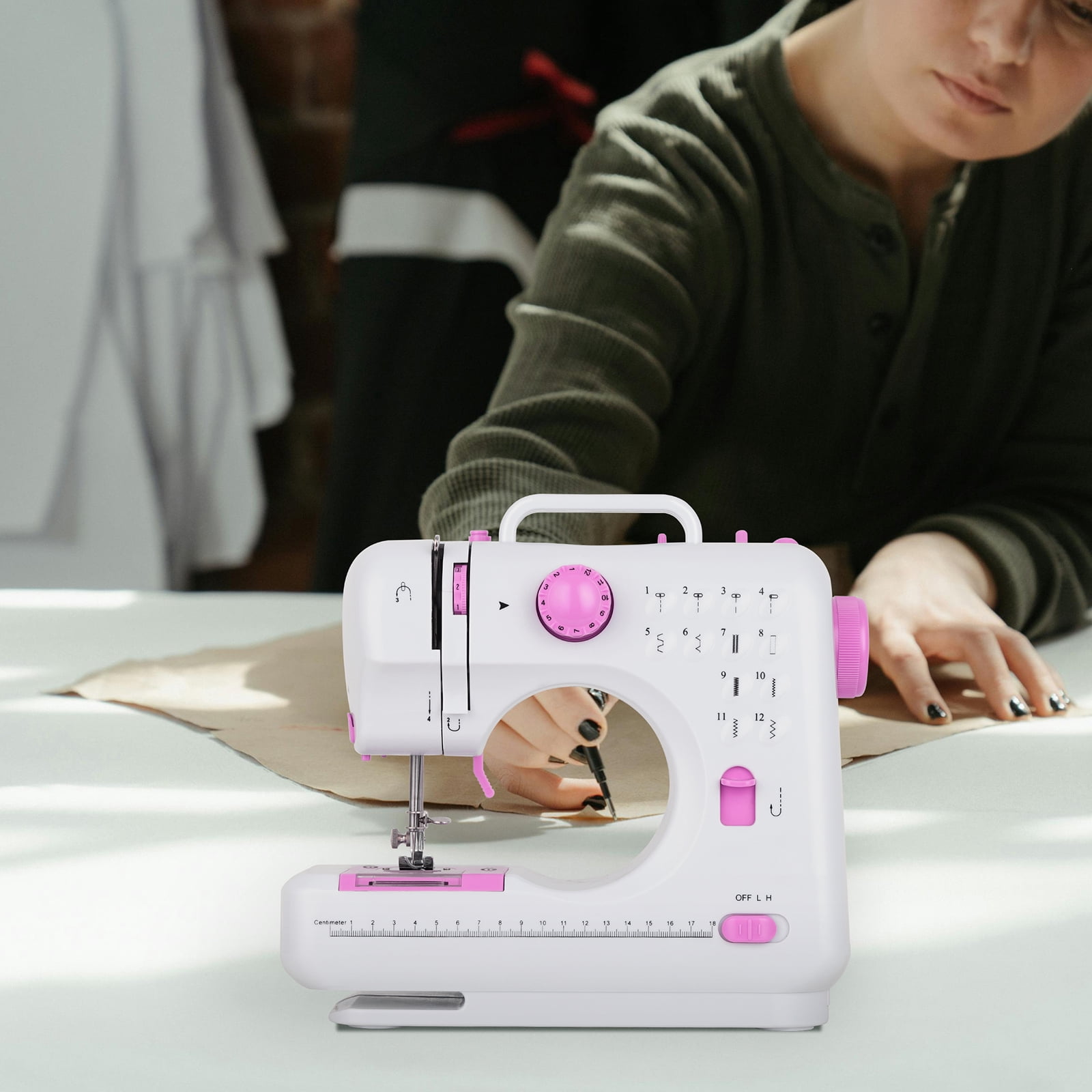 mini portable sewing machine -12 built-in stitches, double thread, double speed, pedals for children and women