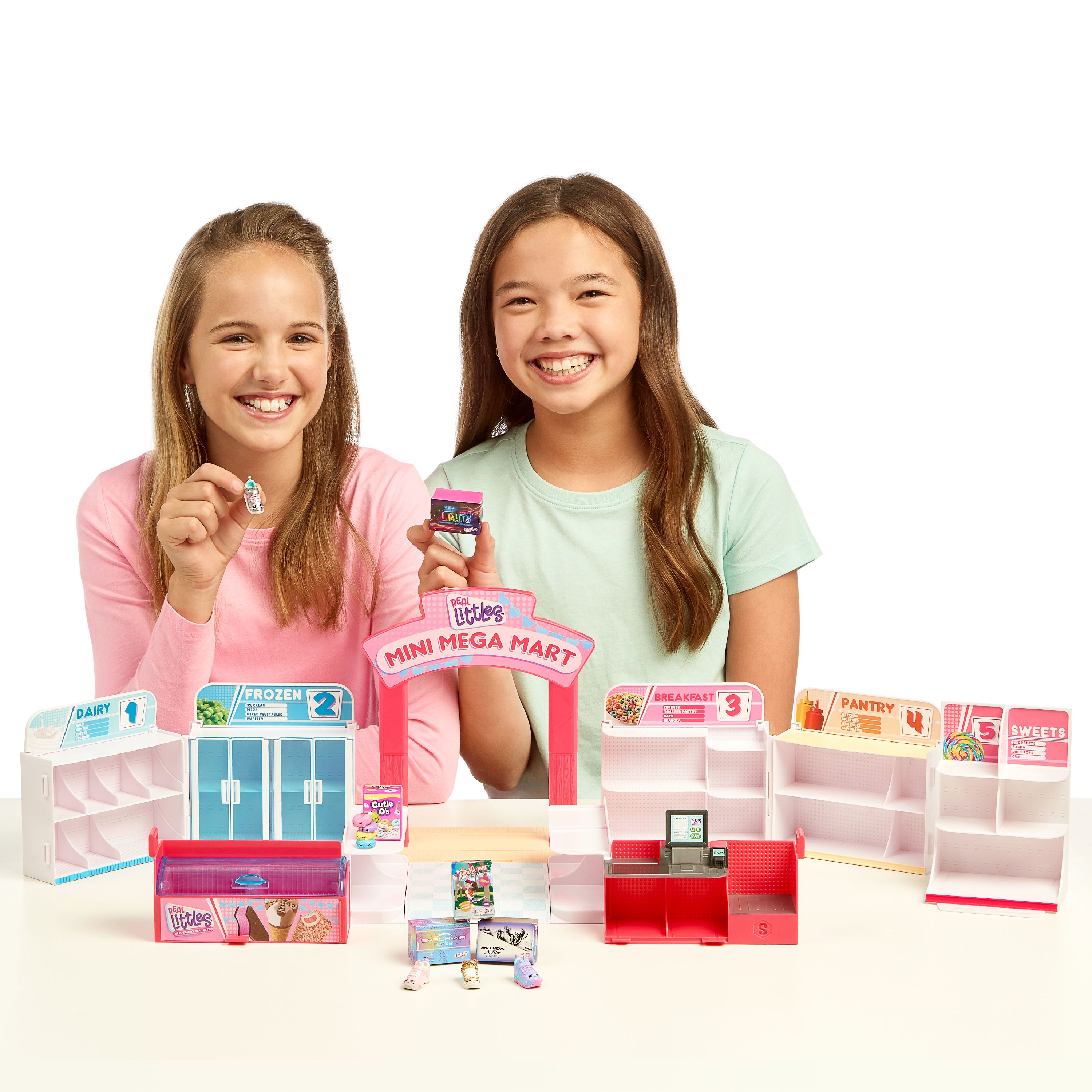 Opening up my 2nd Micro Mart Real Littles Shopkins Mega Pack! #shopki