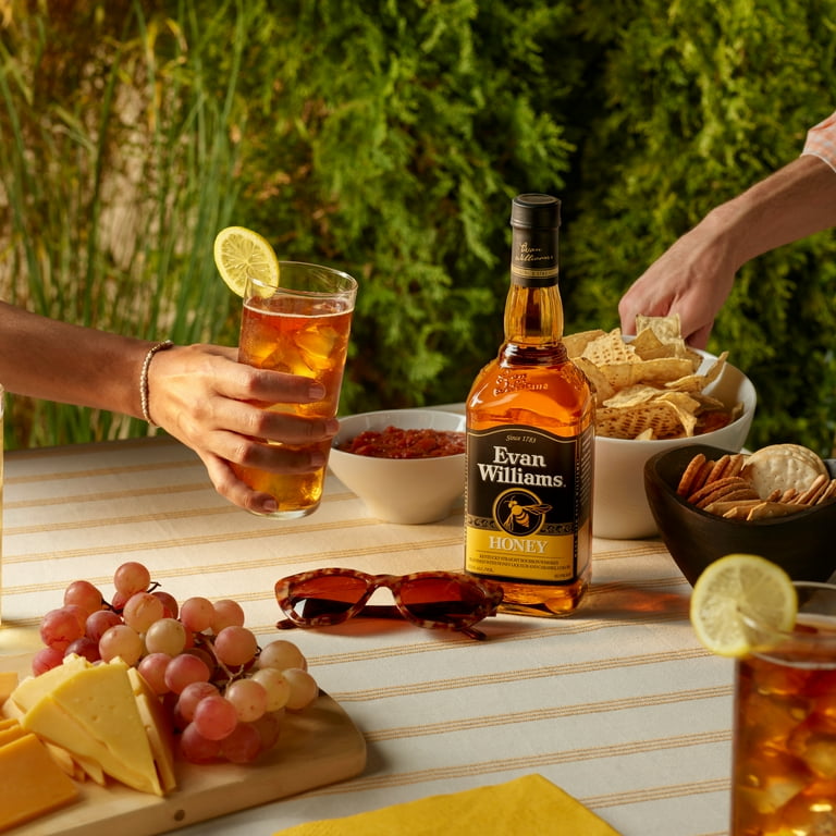 Evan Williams Honey Whiskey Liqueur, 750 ml Bottle, 33% ABV