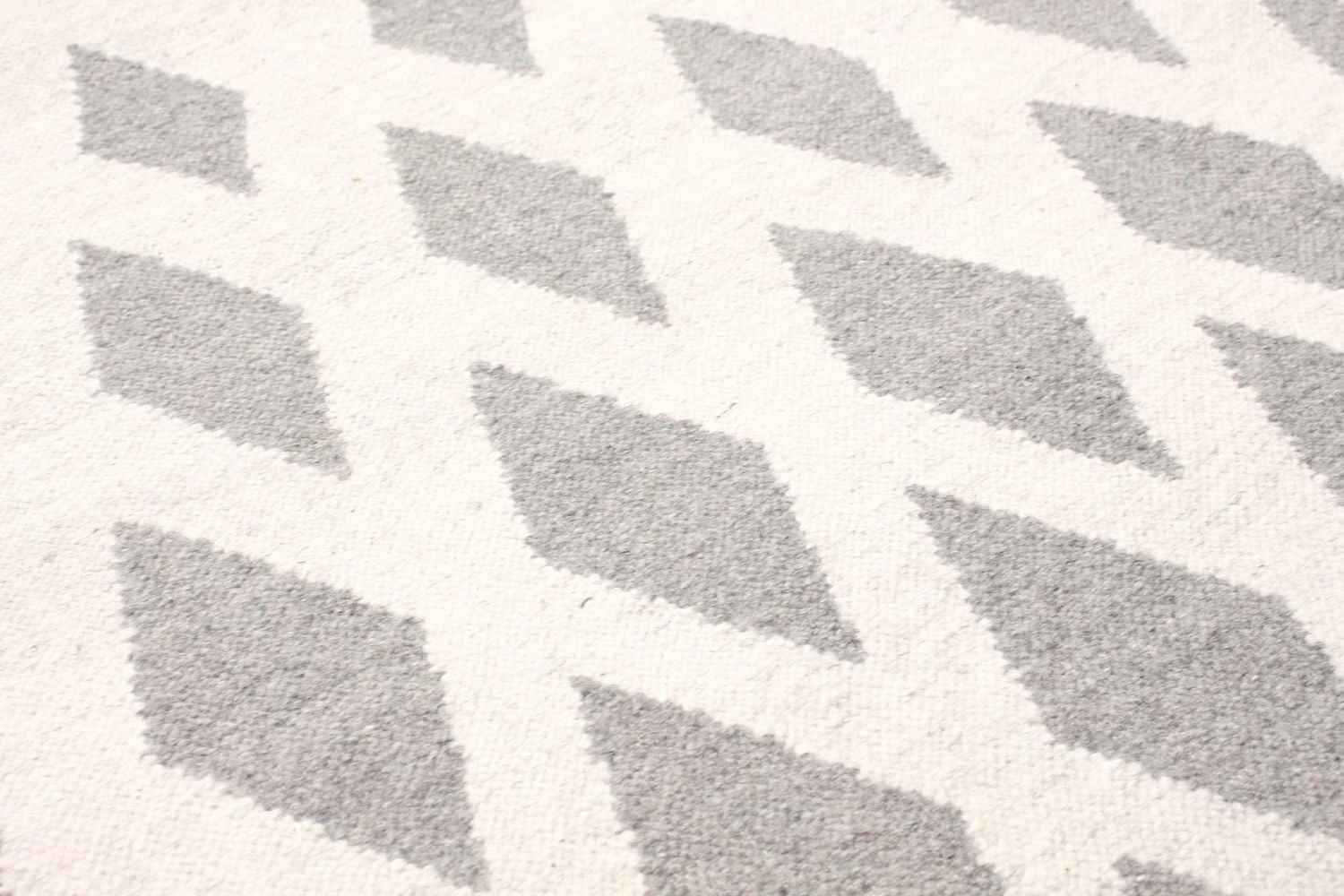 ECARPETGALLERY 5'1" x 8'0" Flat-weaves & Kilims Ankara FW Hand Made Area Rug for Living Room, Dining Room and Bedroom in Ivory