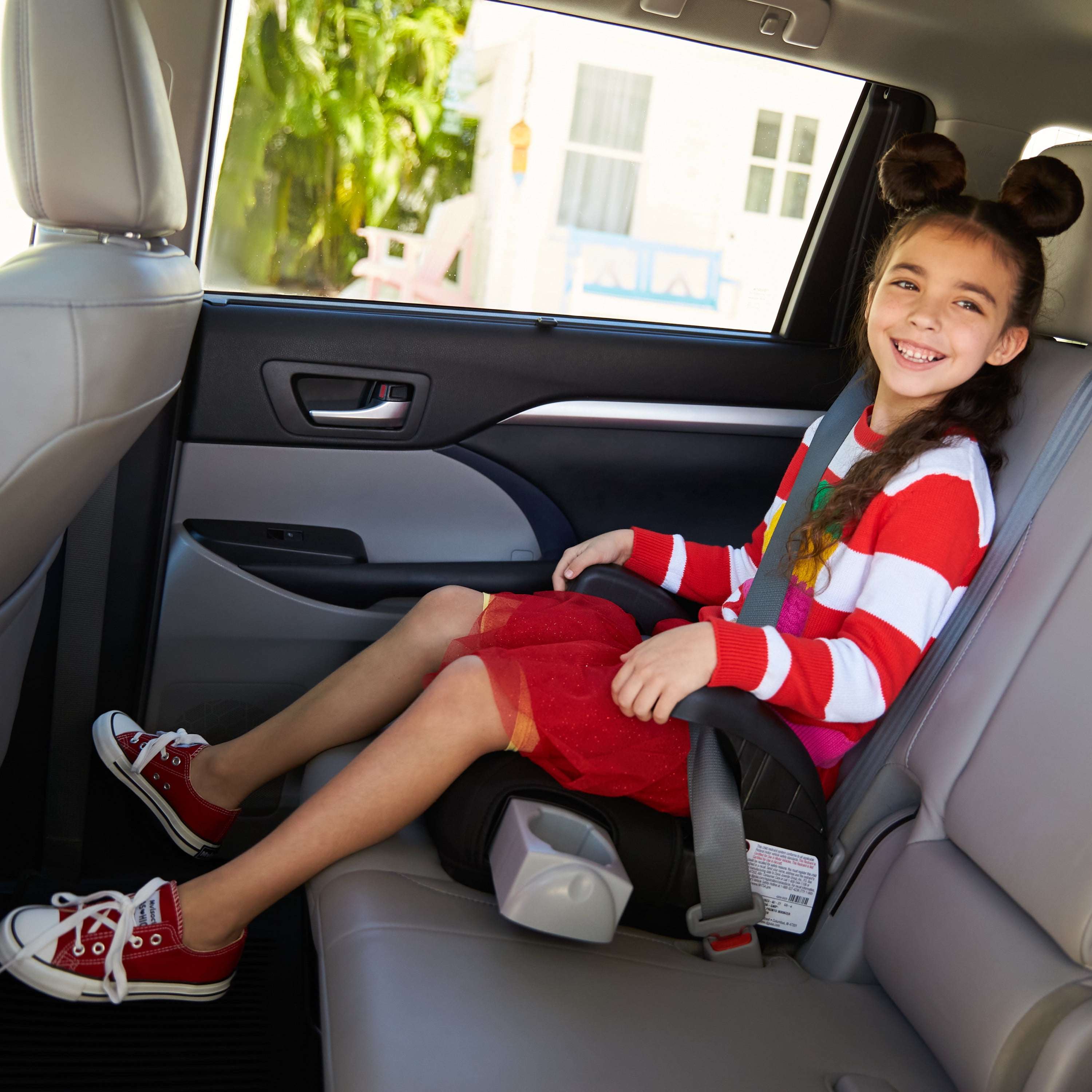 Disney Baby Pronto! Belt-Positioning Booster Car Seat, Mickey Blogger