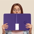 thumbnail image 2 of Carpeta Toploader D DACCKIT modelo A, color morado, con capacidad para 128 tarjetas, 2 of 7