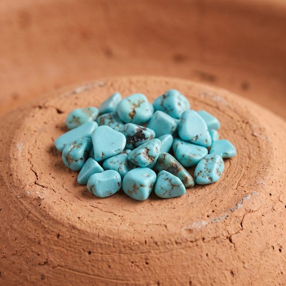 ETEREAUTY Decorative Fish Tank Gravel Blue Crushed Stones for Vase Fillers and Garden Rocks