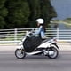 thumbnail image 5 of Funda protectora universal para motocicleta con tira reflectante, 5 of 7