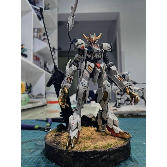 Gundam Model Big Class HG Assembly Intelligent Toy Mech Handheld Assembly Toy Height of About 15 centimeters(HG Babatos Sirius Emperor Form)
