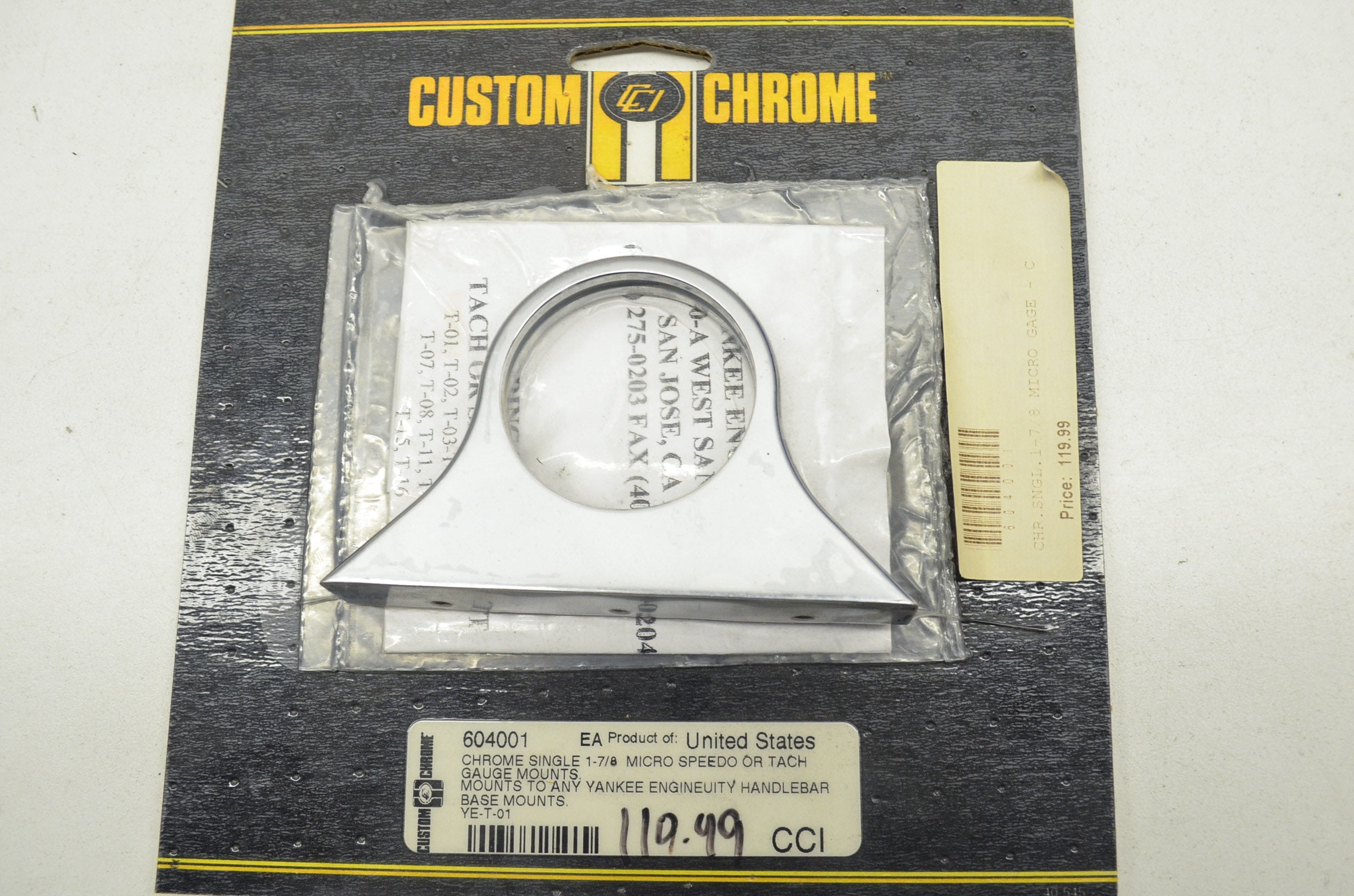 Custom Chrome 604001 Speedo/Tach Gauge Mount NOS